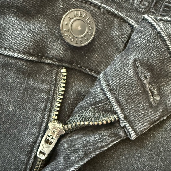American Eagle Outfitters The Dream Jean in Black Women’s Size 10 Short - Picture 4 of 10